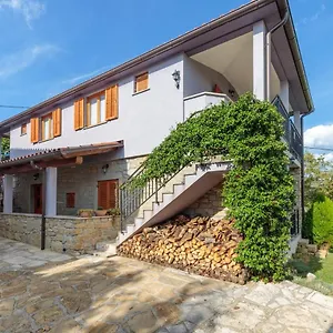 Guest house Sveti Leonard Oprtalj
